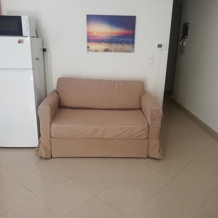 Apartment By The Beach - Nei Epivates ネオイ・エピヴァタイ エクステリア 写真