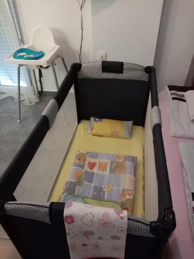 Apartment By The Beach - Nei Epivates ネオイ・エピヴァタイ エクステリア 写真