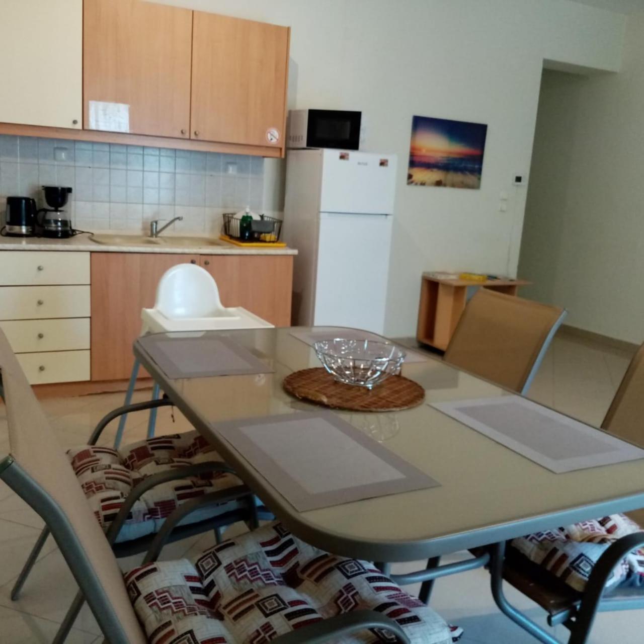 Apartment By The Beach - Nei Epivates ネオイ・エピヴァタイ エクステリア 写真